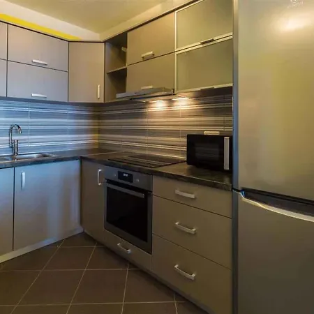Apartment In 39369