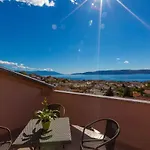 Apartament In 39369 Novi Vinodolski