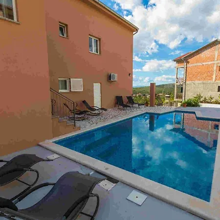 Apartment In 39369 Novi Vinodolski
