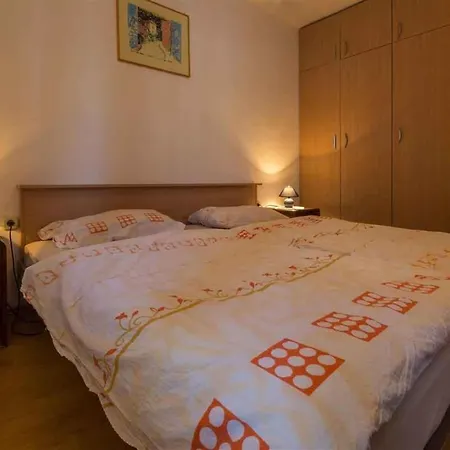 In 39369 Apartment